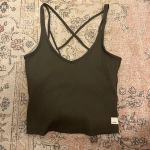 Vuori rib crop tank